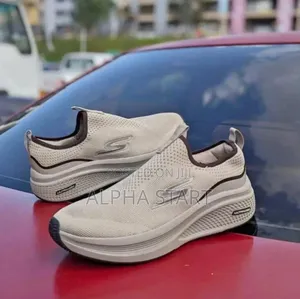 Skechers High Master Quality Smooth Sneakers for You Made in Vietnam