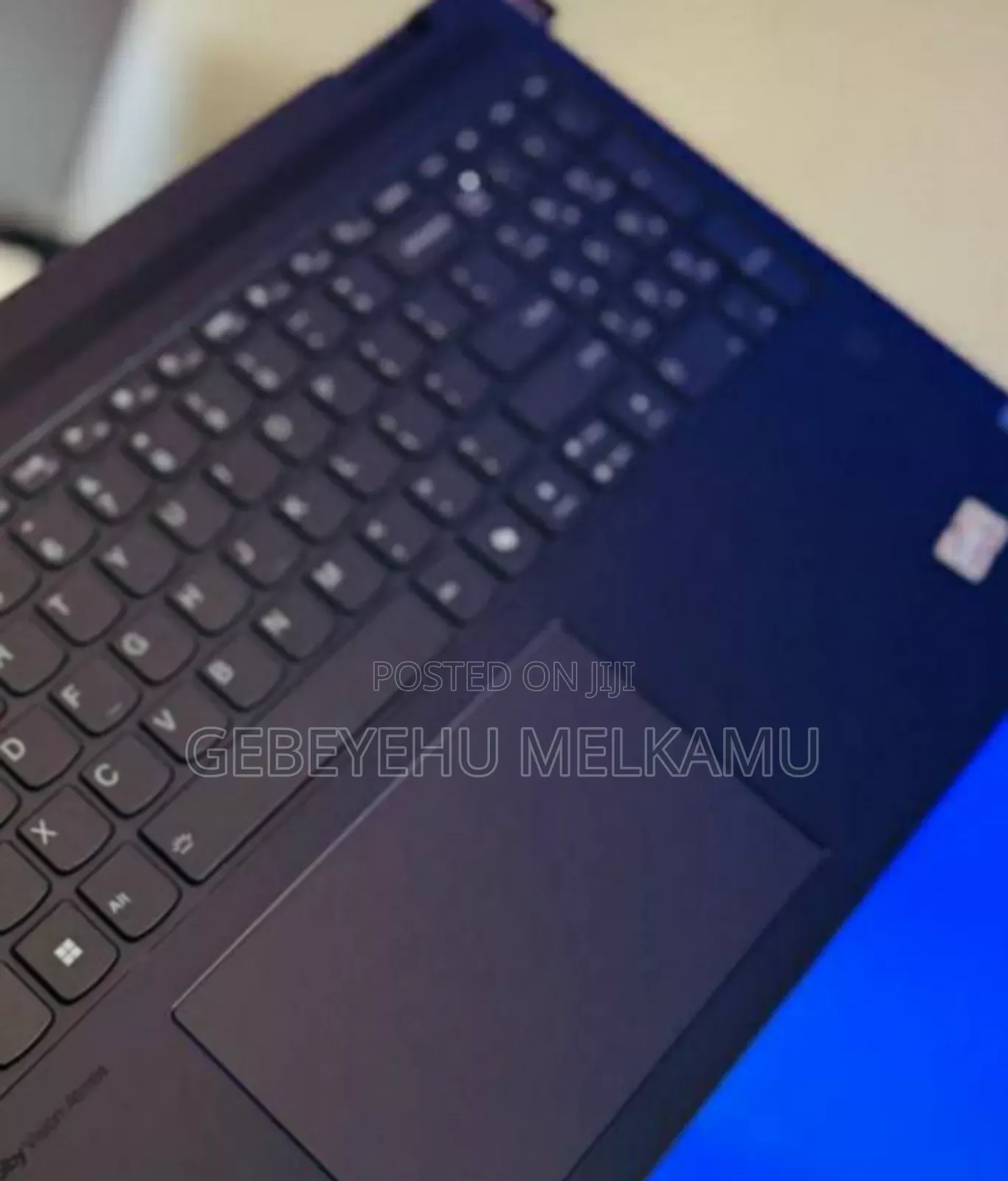 New Laptop Lenovo Yoga 7i 16GB Intel Core I7 SSD 1T