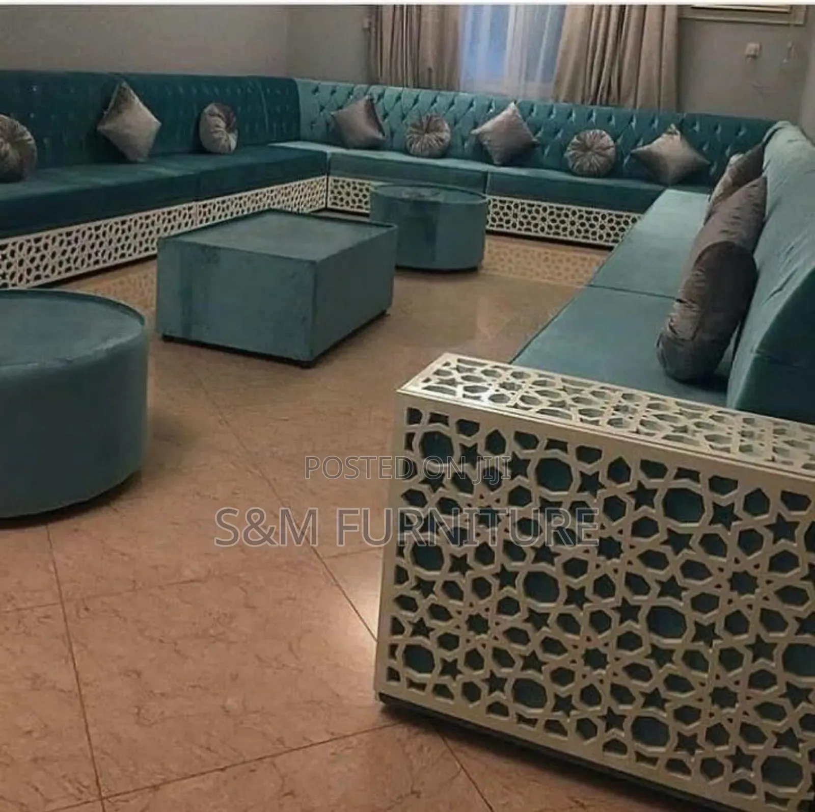 Qualified Arabian Majlis With 40 C.M Height. አረቢያን መጅሊስ