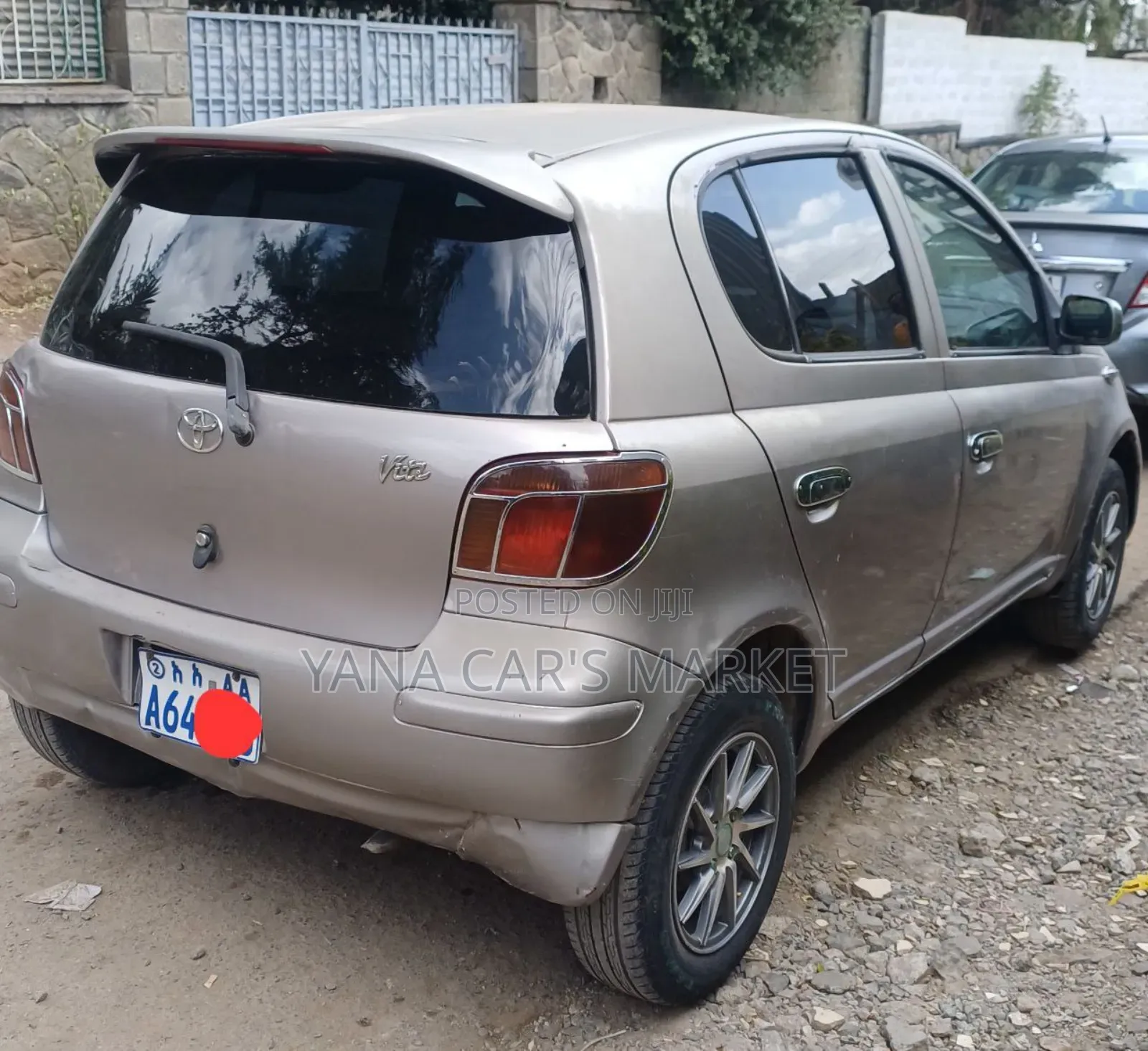 Toyota Vitz 2002 Blue
