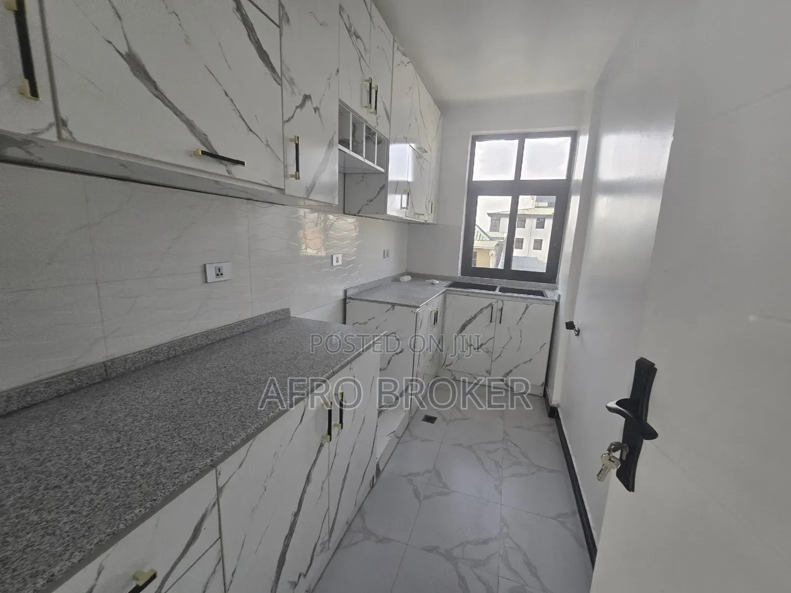 Furnished 3bdrm House in Alem Bank, Akaky Kaliti for sale