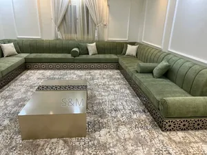 Striking Arabian Majlis With Simplicity. አረቢያን መጅሊስ