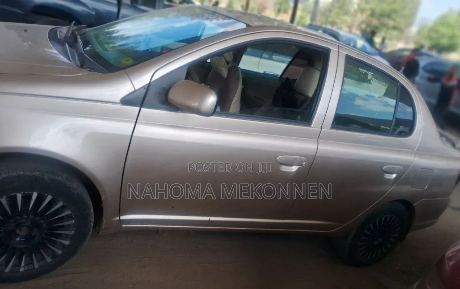 Toyota Platz 2005 Gold