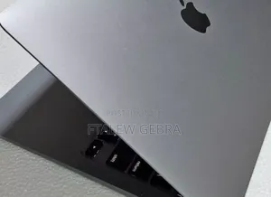 New Laptop Apple MacBook Air 2020 M1 8GB Apple M1 Pro SSD 256GB