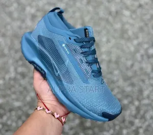 በድጋሚ ገብቷል Nike Pegasus Running Shoes Made in Vietnam