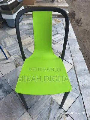 High Quality Dining Plastic Chairs | New Design