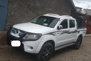 Toyota Hilux 2007 Ivory