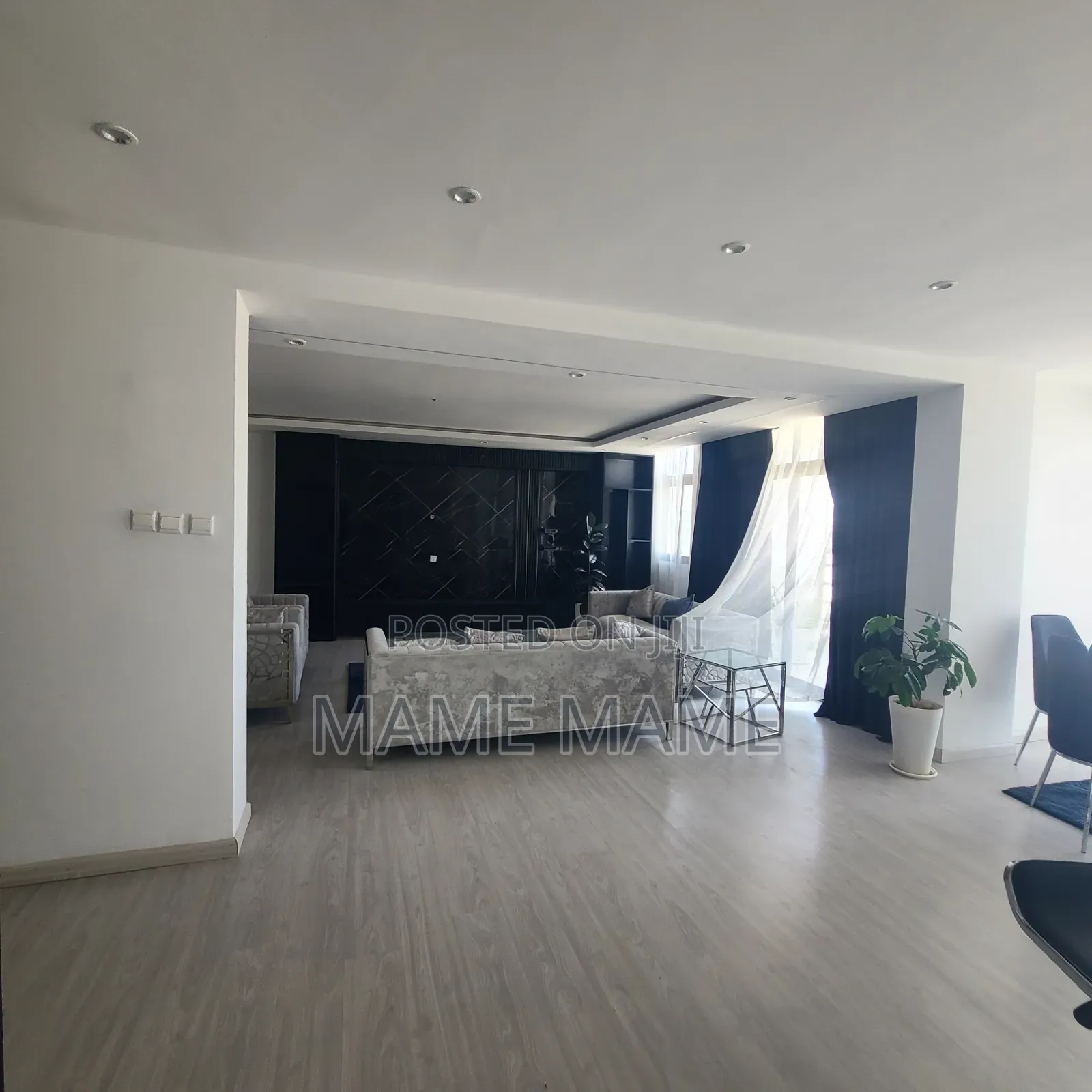 Furnished 3bdrm Penthouse in Addis Abeba, Bole for rent