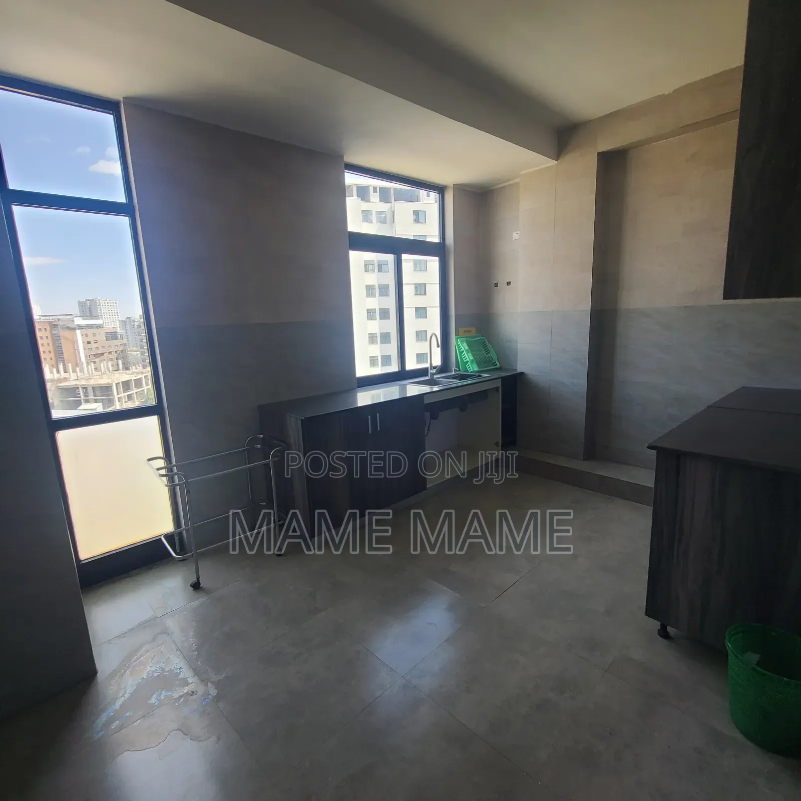 Furnished 3bdrm Penthouse in Addis Abeba, Bole for rent