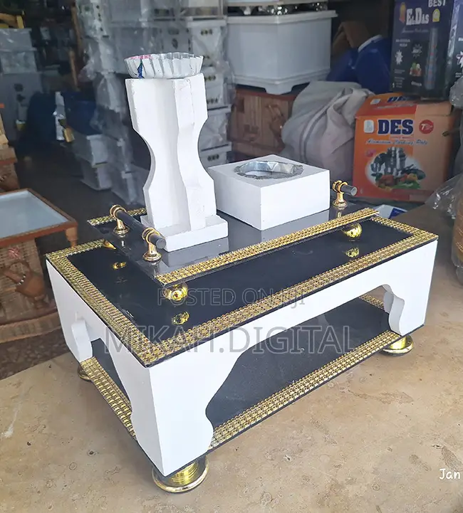 Golden Glass White MDF Rekebot