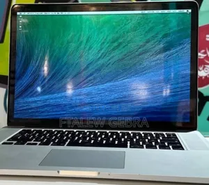 New Laptop Apple MacBook Pro 16GB Intel Core I7 SSD 512GB