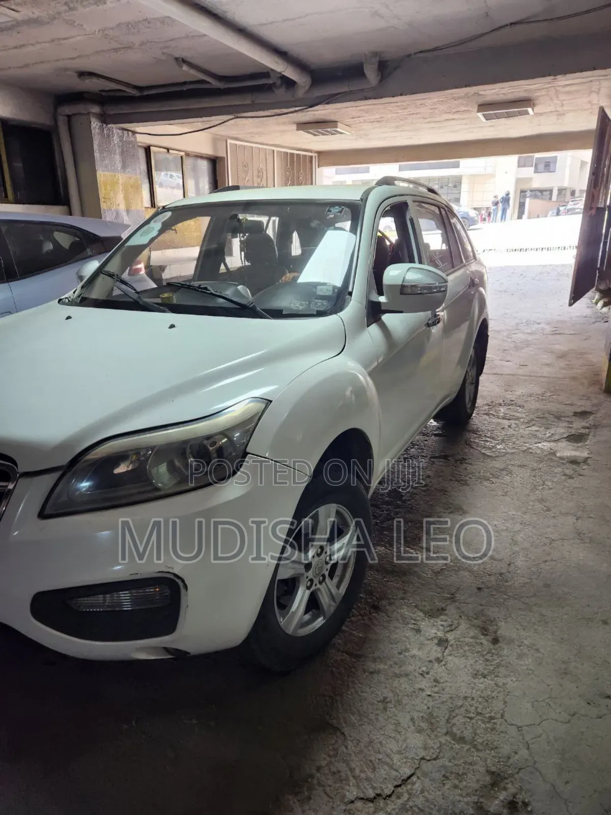 Lifan 520 2012 White