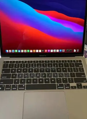 New Laptop Apple MacBook Air 2020 M1 8GB Apple M1 SSD 256GB