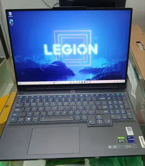 New Laptop Lenovo 16GB Intel Core I9 SSD 1T