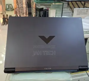 New Laptop HP Victus 15 16GB Intel Core I7 SSD 512GB