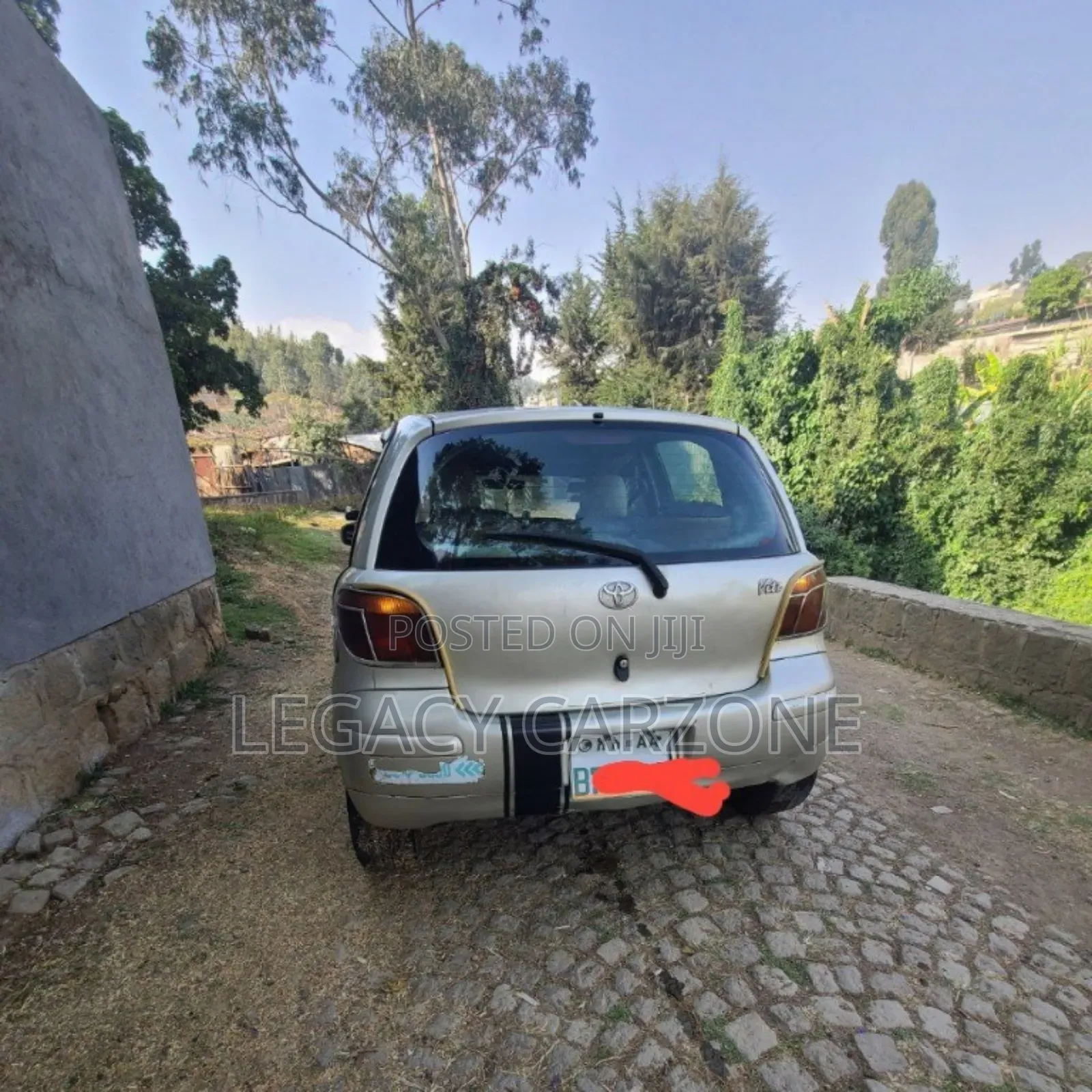 Toyota Vitz 2003 Silver