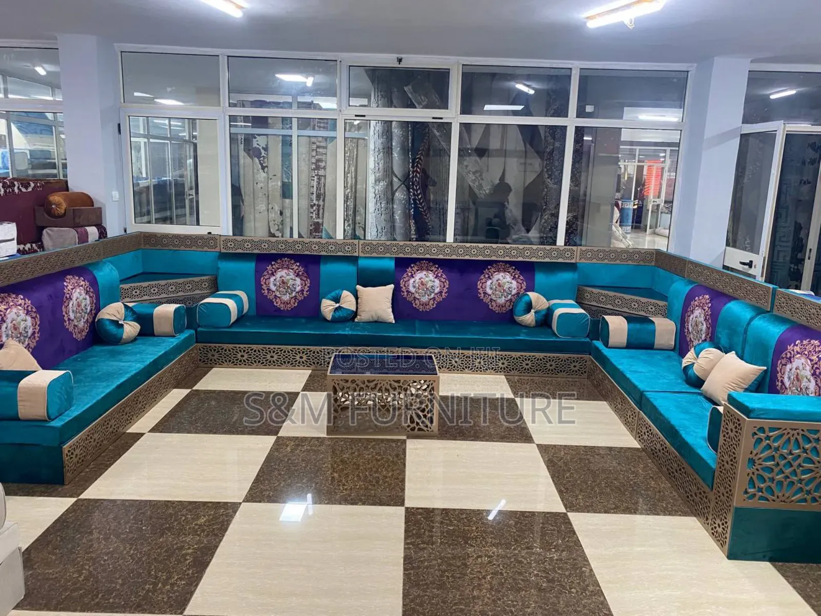 Motley Arabian Majlis With Superior Quality. አረቢያን መጅሊስ