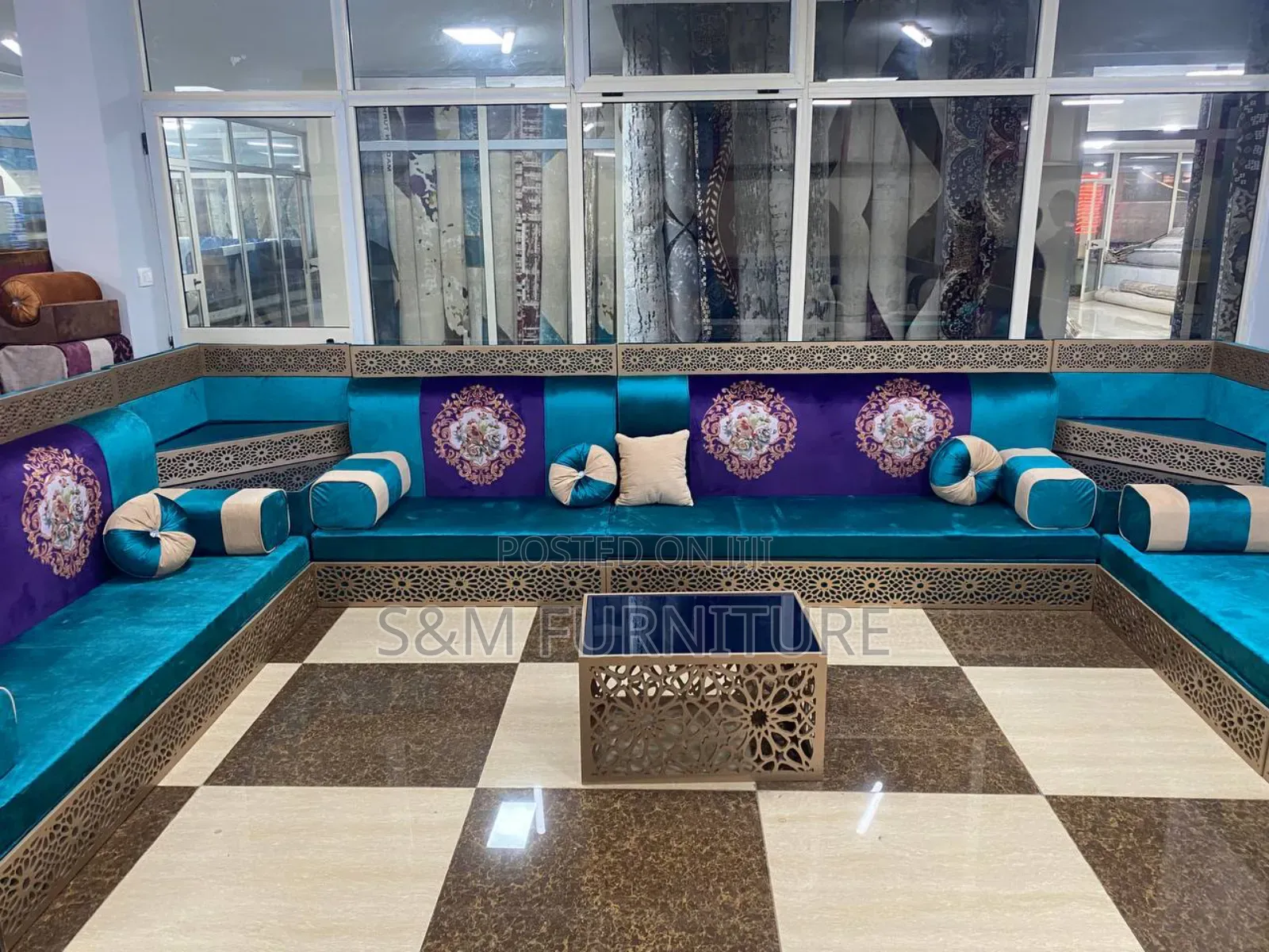 Motley Arabian Majlis With Superior Quality. አረቢያን መጅሊስ