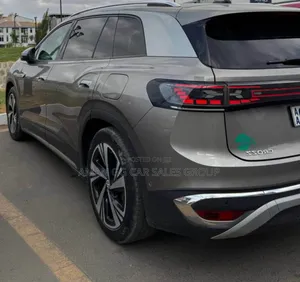 Volkswagen ID.6 2022