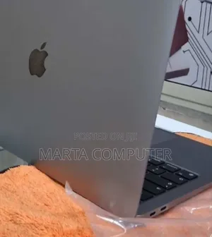 New Laptop Apple MacBook Air 2020 M1 8GB Apple M1 SSD 256GB