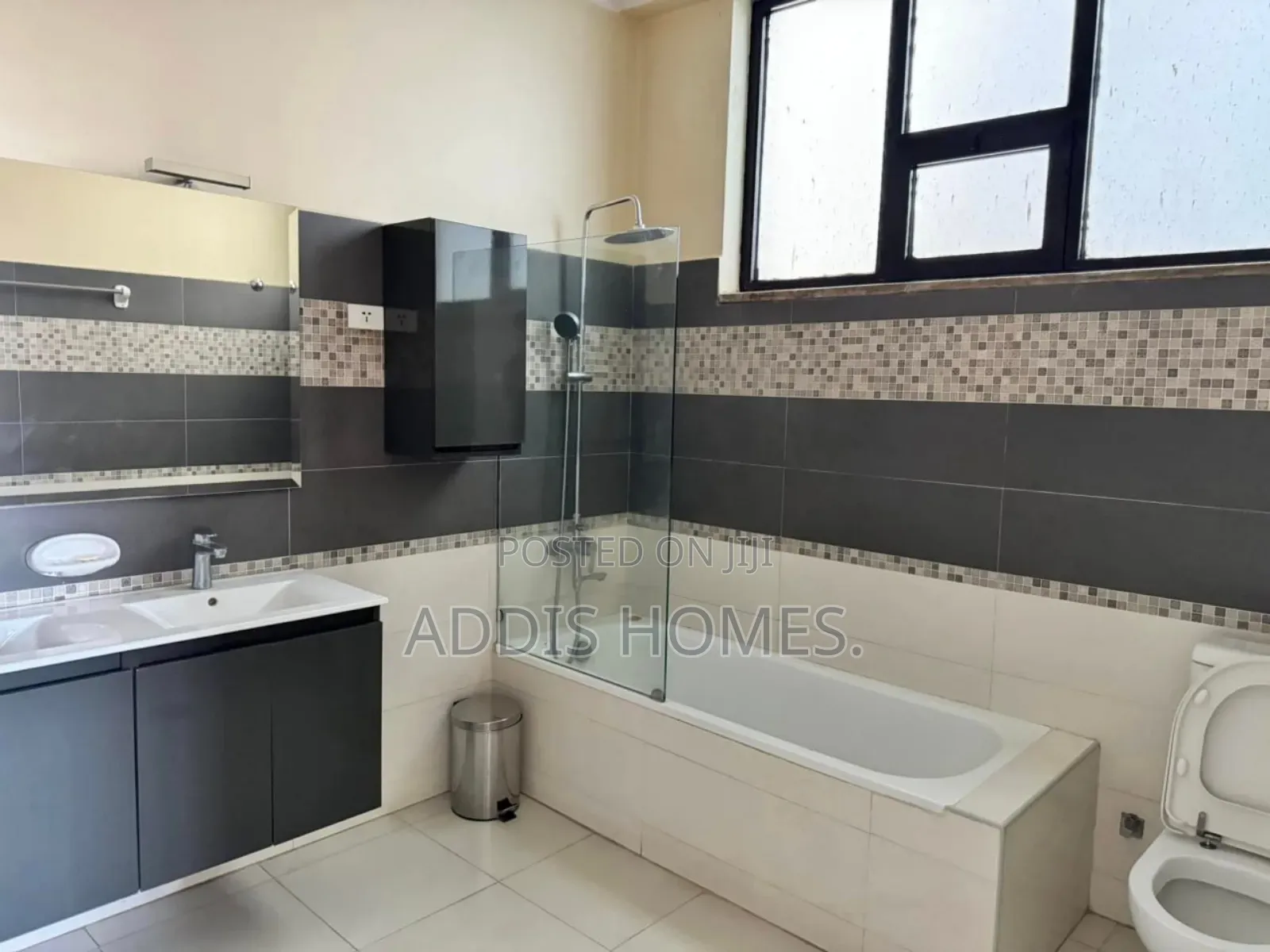 Furnished 3bdrm Penthouse in Bole for rent