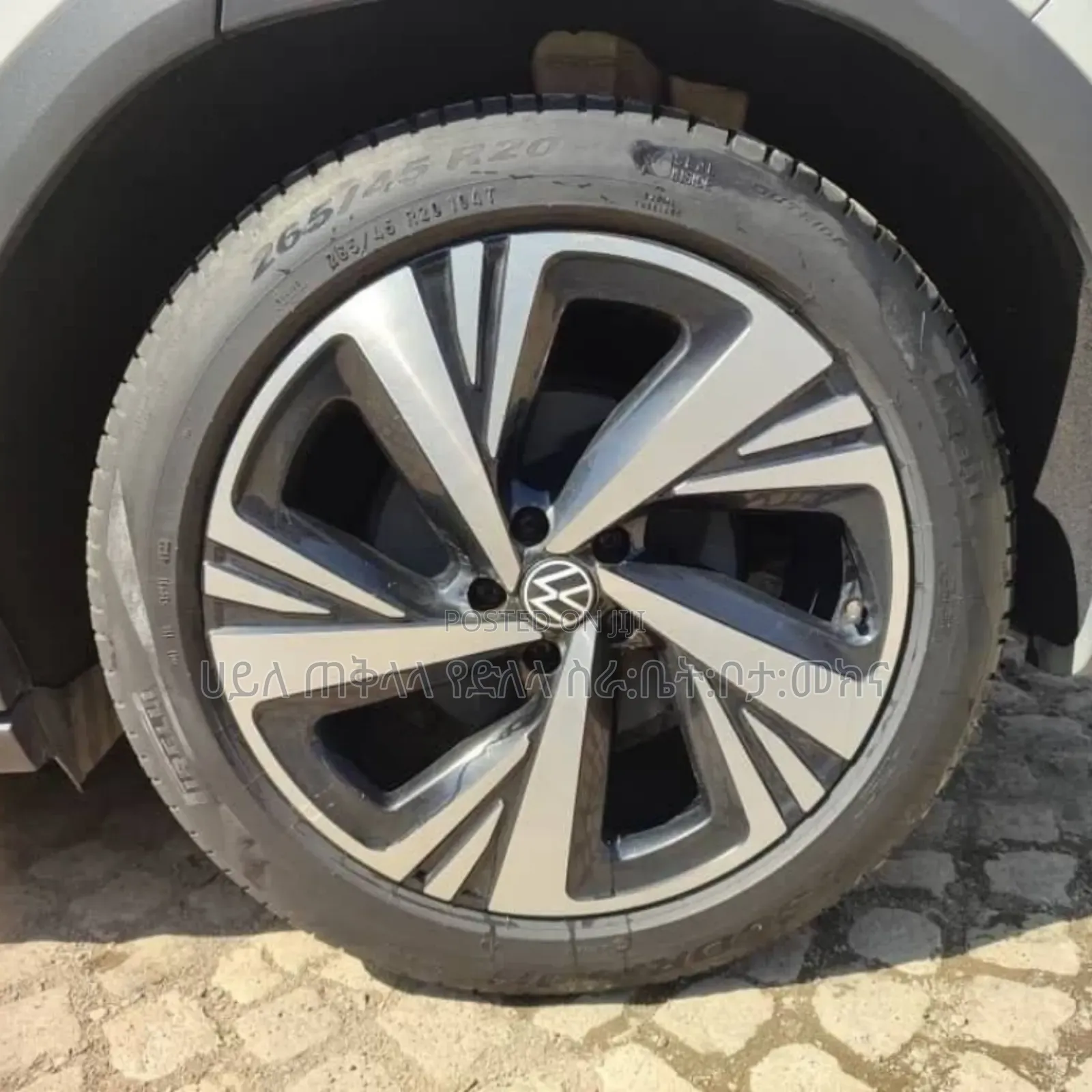 Volkswagen ID.6 2023 Off white