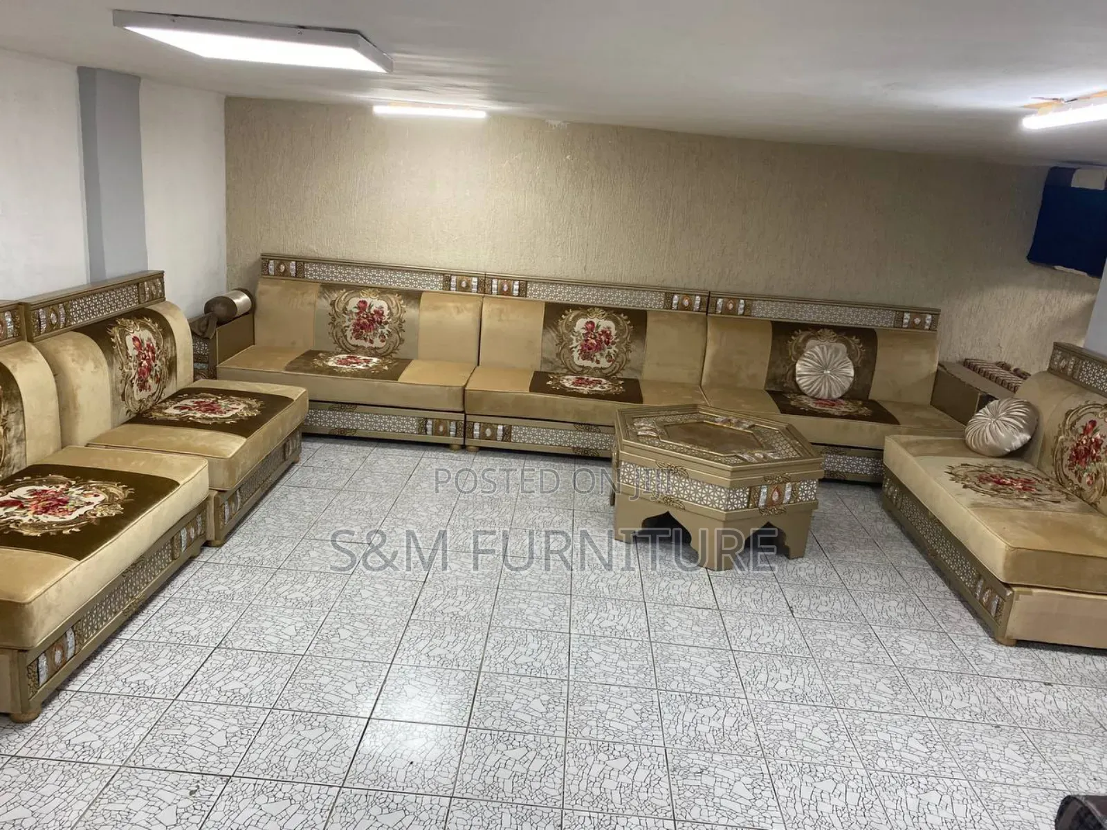 Arabian Majlis to Guide Your Home's Style. አረቢያን መጅሊስ