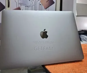 New Laptop Apple MacBook Air 2020 M1 8GB Apple M1 SSD 256GB