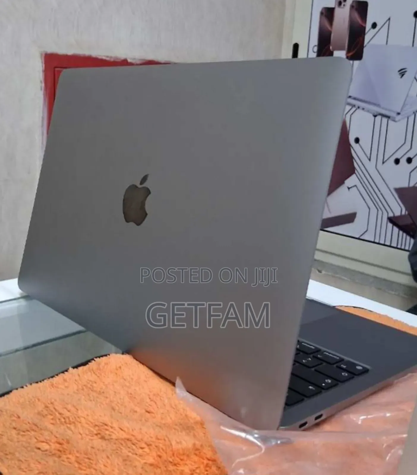 New Laptop Apple MacBook Air 2020 M1 8GB Apple M1 SSD 256GB