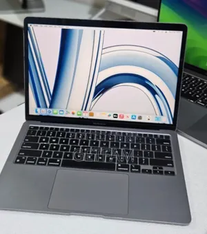 New Laptop Apple MacBook Air 2020 M1 8GB Apple M1 SSD 256GB