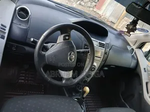 Toyota Yaris 2007 Silver