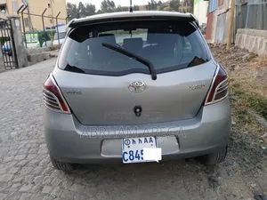 Toyota Yaris 2007 Silver