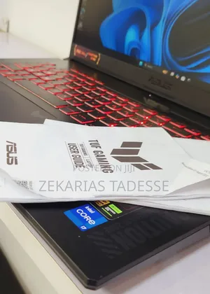 New Laptop Asus 16GB Intel Core I7 SSD 1T