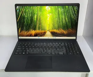 New Laptop Dell Inspiron 15 8GB Intel Core I5 SSD 256GB