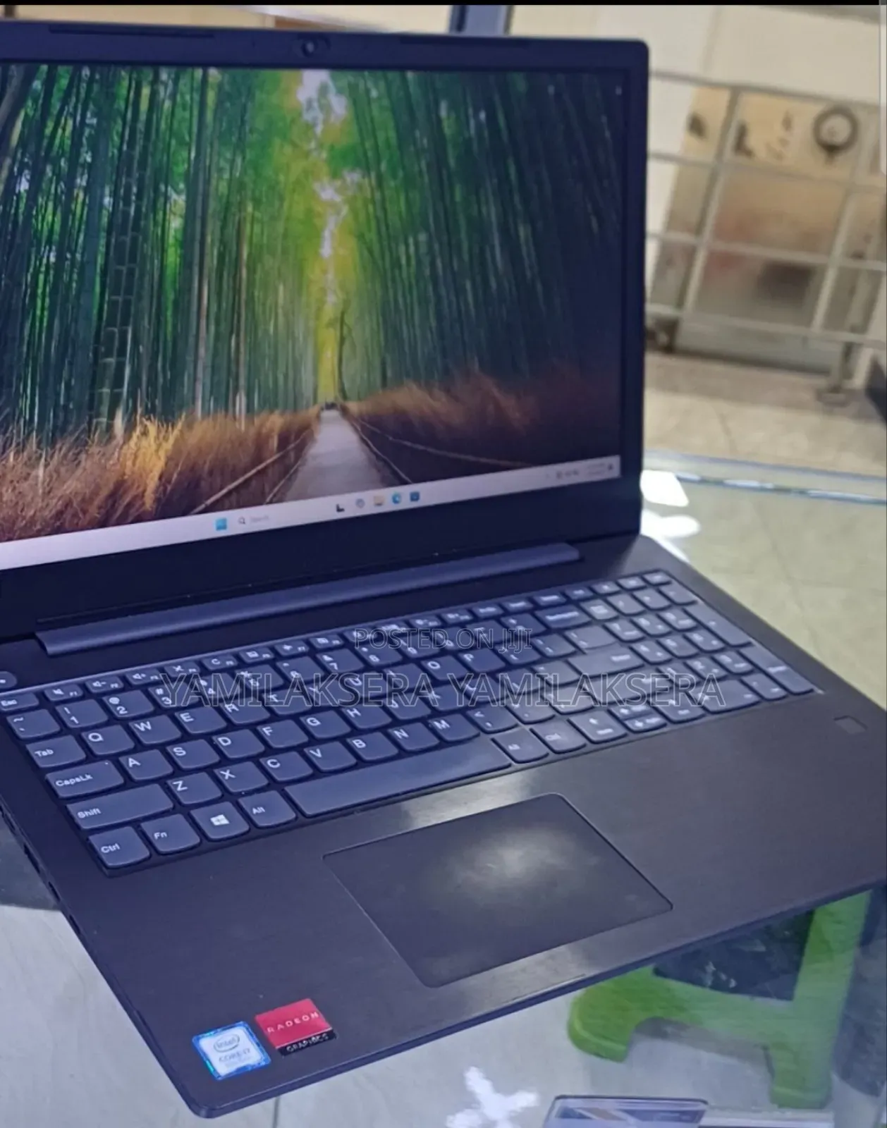 New Laptop Lenovo IdeaPad 720S 8GB Intel Core I7 SSD 256GB