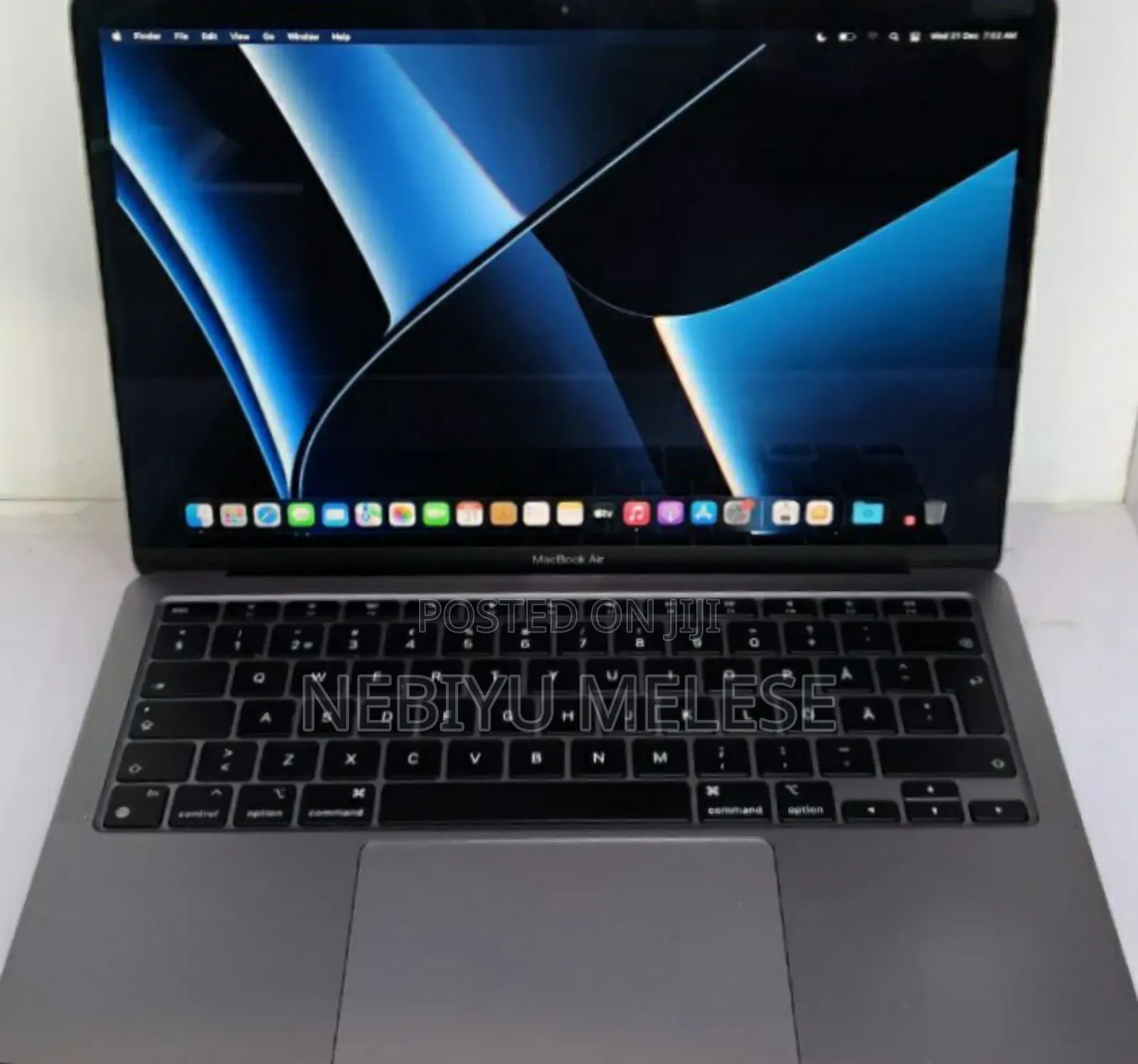 New Laptop Apple MacBook Air 2020 M1 16GB Apple M1 SSD 256GB