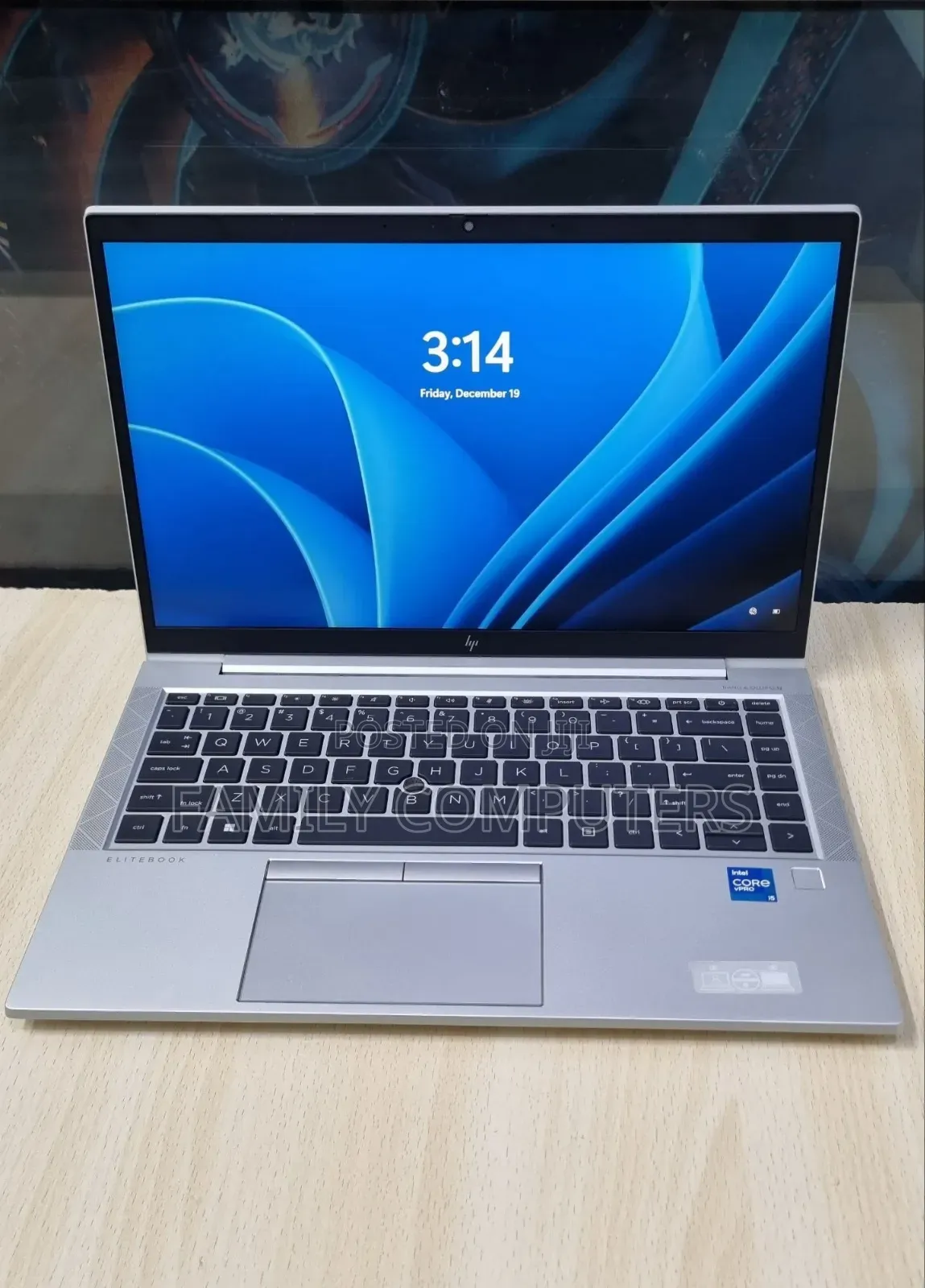 New Laptop HP EliteBook 830 G8 16GB Intel Core I5 SSD 512GB
