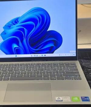 New Laptop Dell Inspiron 15 16GB Intel Core I7 SSD 512GB