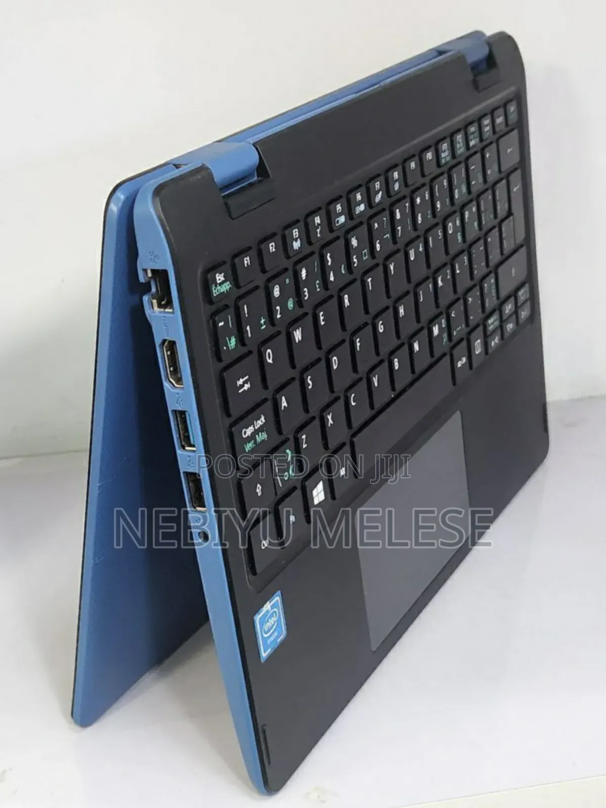 New Laptop Acer Aspire R3-131t 4GB Intel Celeron HDD 500GB