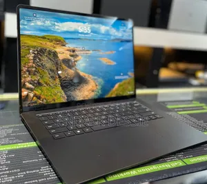 New Laptop Microsoft Surface 16GB SSD 512GB