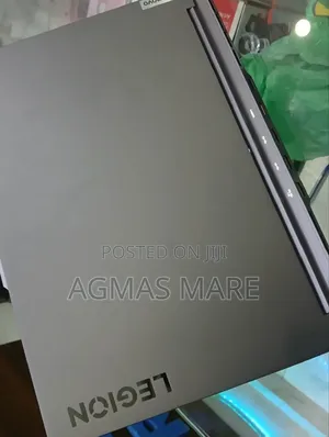 New Laptop Lenovo Lrgion 7i 16GB Intel Core I9 SSD 1T