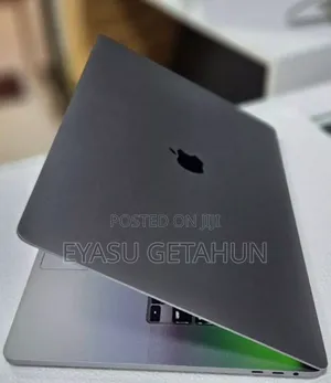 New Laptop Apple MacBook Pro 2019 16GB Intel Core I9 SSD 1T