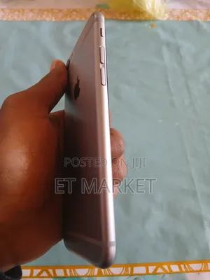 Apple iPhone 6 64 GB Silver