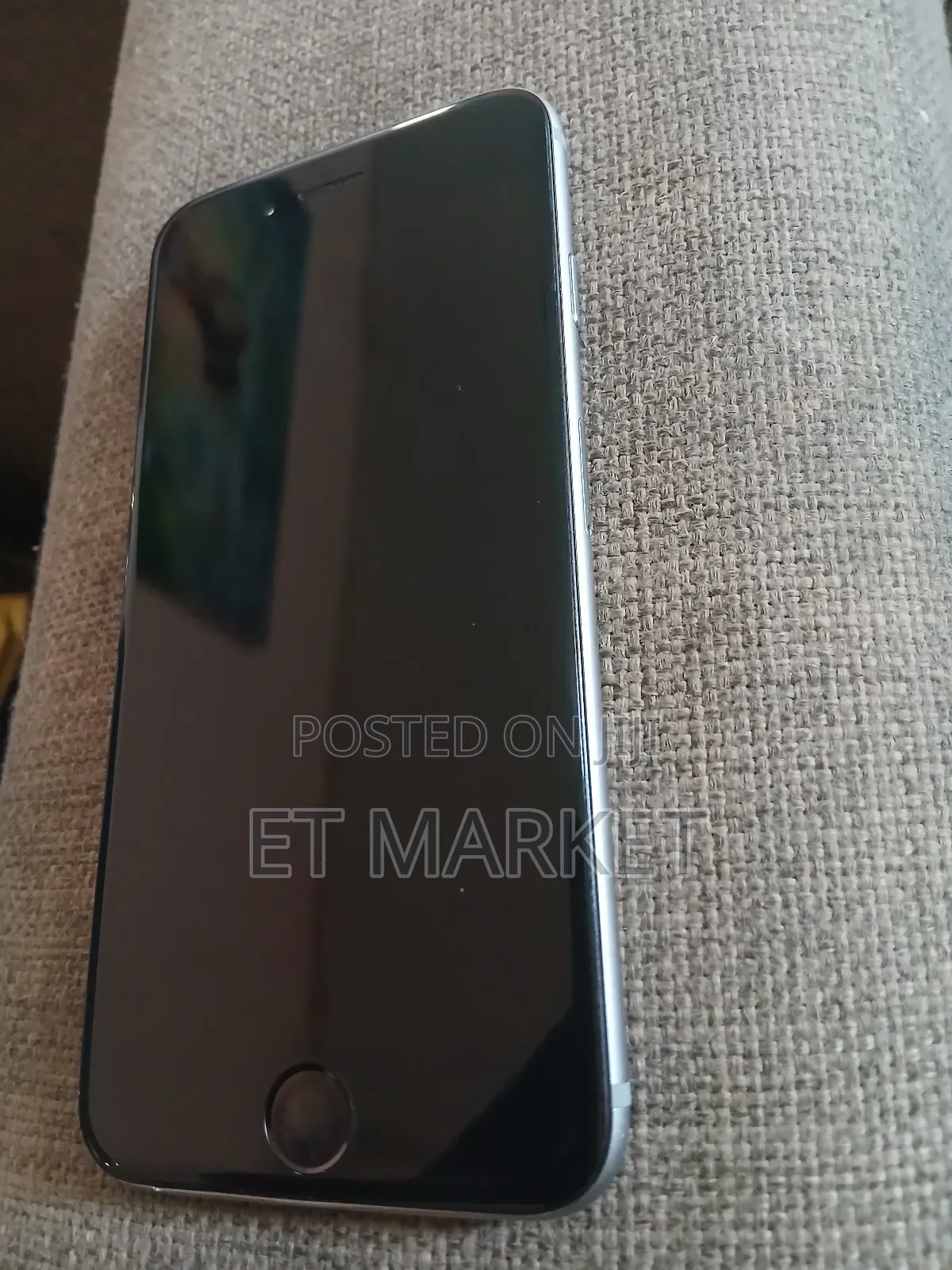 Apple iPhone 6 64 GB Silver