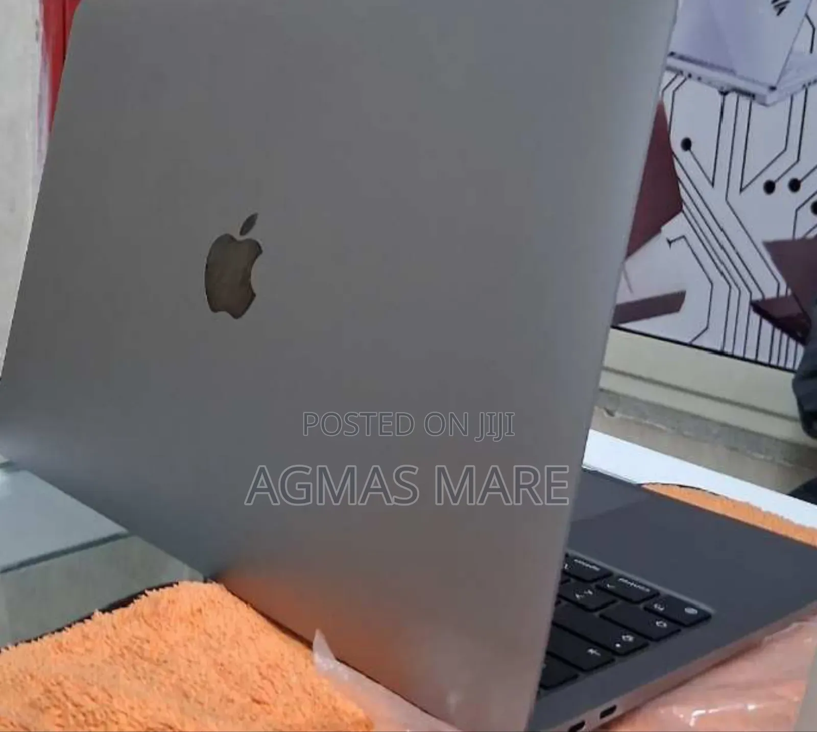 New Laptop Apple MacBook Air 2020 M1 8GB Apple M1 SSD 256GB