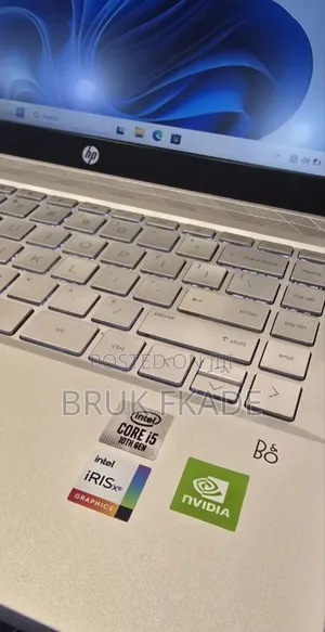 New Laptop HP Pavilion 15 8GB Intel Core I5 SSD 512GB