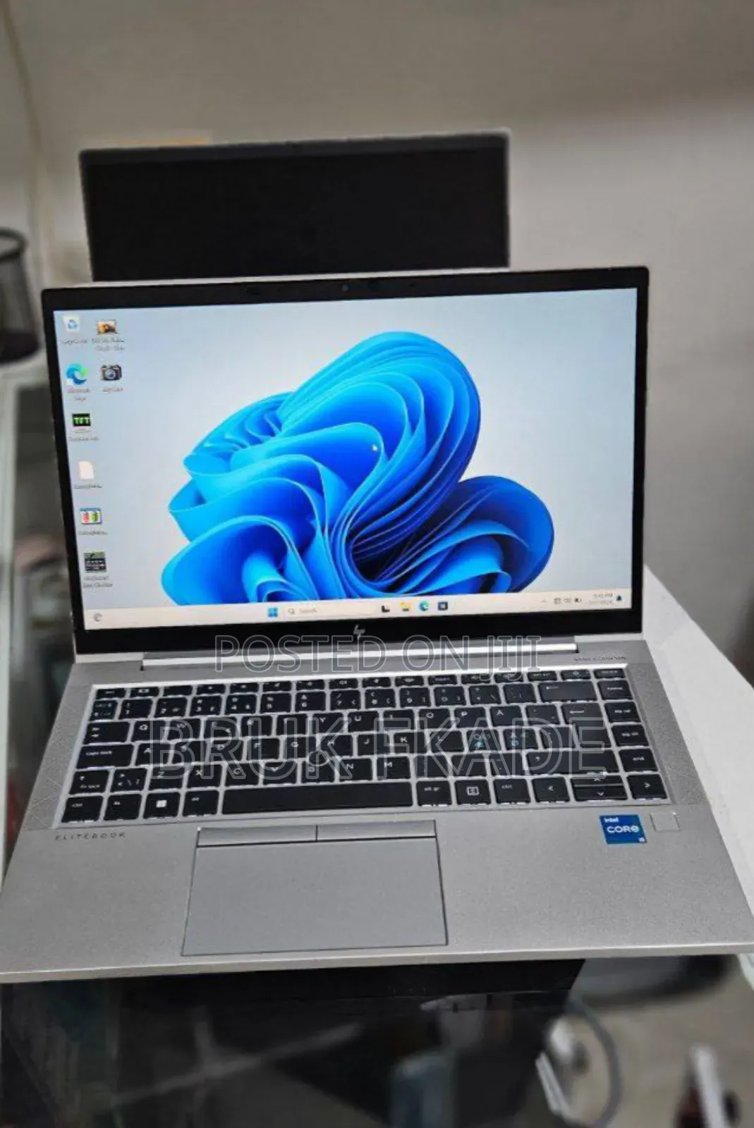 New Laptop HP EliteBook 840 G8 16GB Intel Core I5 SSD 512GB