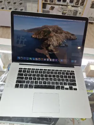 New Apple MacBook Pro 2024 M3 14-Inch 16GB Intel Core I7 SSD 256GB