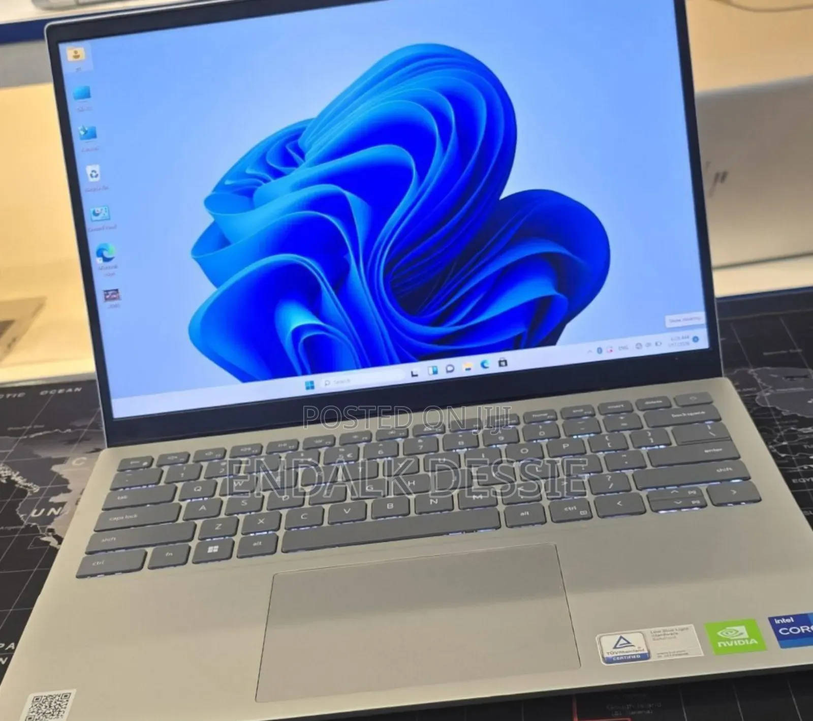 New Laptop Dell Inspiron 15 16GB Intel Core I7 SSD 512GB