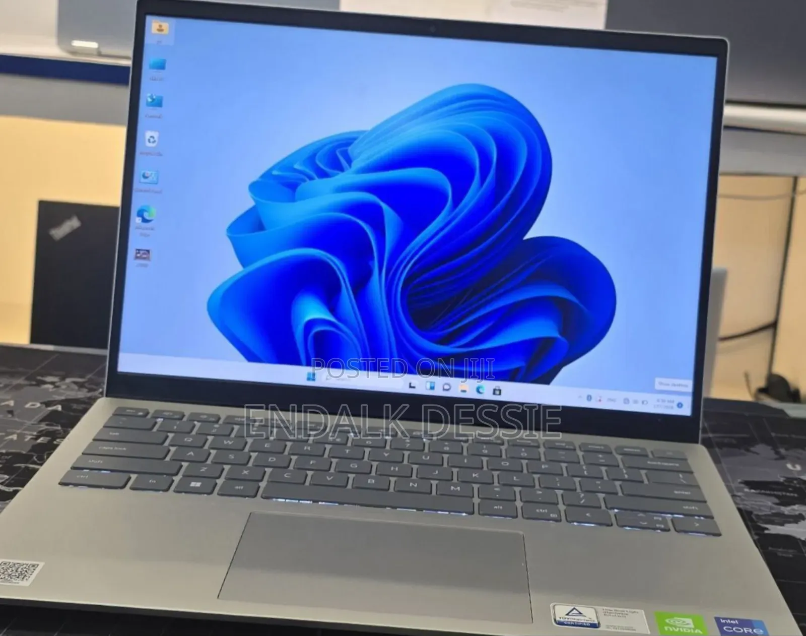 New Laptop Dell Inspiron 15 16GB Intel Core I7 SSD 512GB